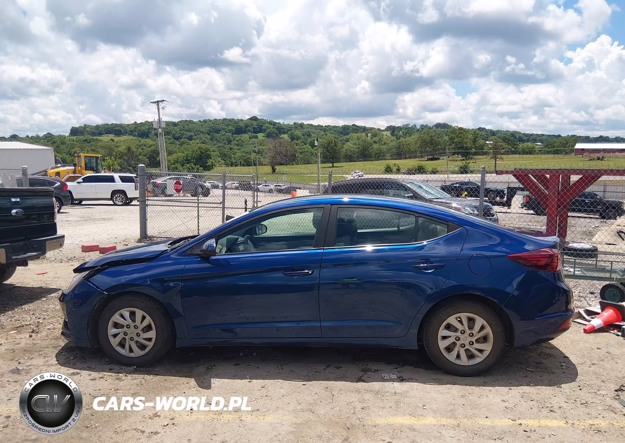 2019 Hyundai Elantra Se VIN:5NPD74LF2KH456463 - 14
