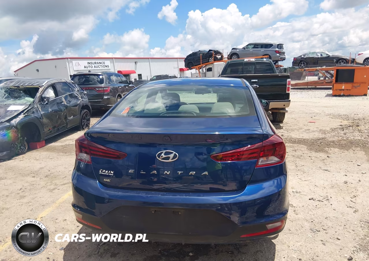 2019 Hyundai Elantra Se VIN:5NPD74LF2KH456463 - 16