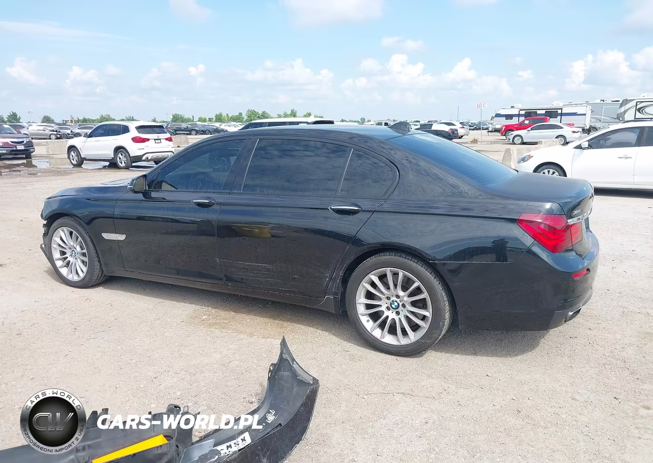 2013 BMW 750Li xDrive VIN:WBAYF8C58DD139957 - 15