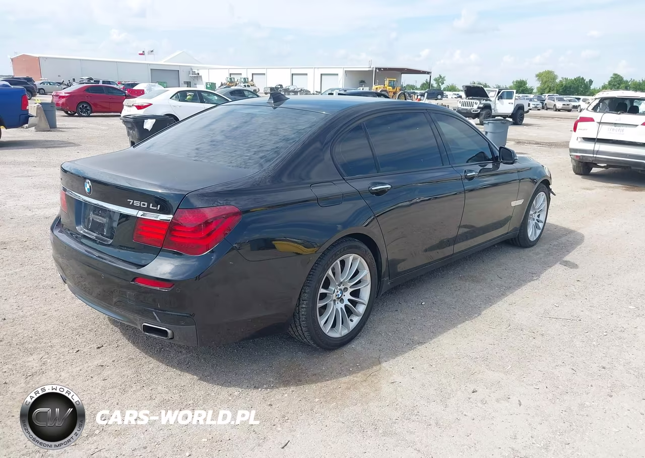 2013 BMW 750Li xDrive VIN:WBAYF8C58DD139957 - 4