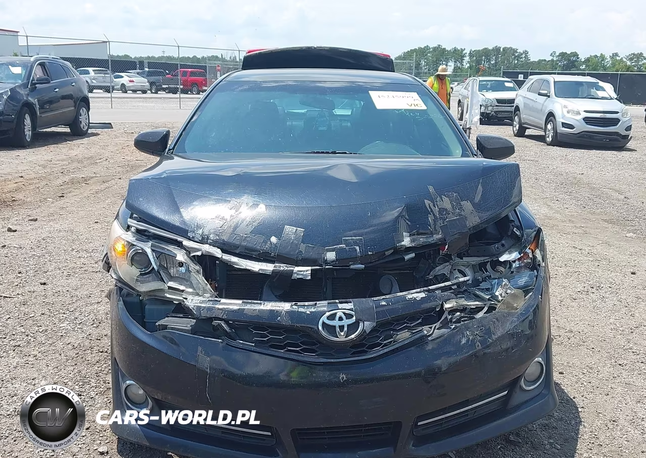 2014 Toyota Camry Se VIN:4T1BF1FK6EU791913 - 13