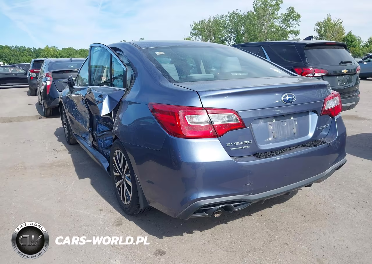 2018 Subaru Legacy 2.5I VIN:4S3BNAB68J3007330 - 3