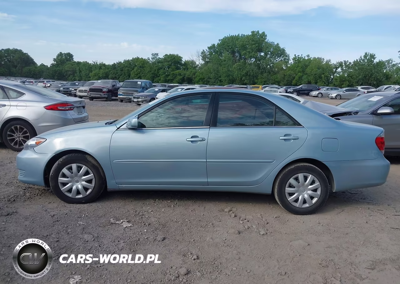 2006 Toyota Camry Le VIN:4T1BE32K76U667946 - 14