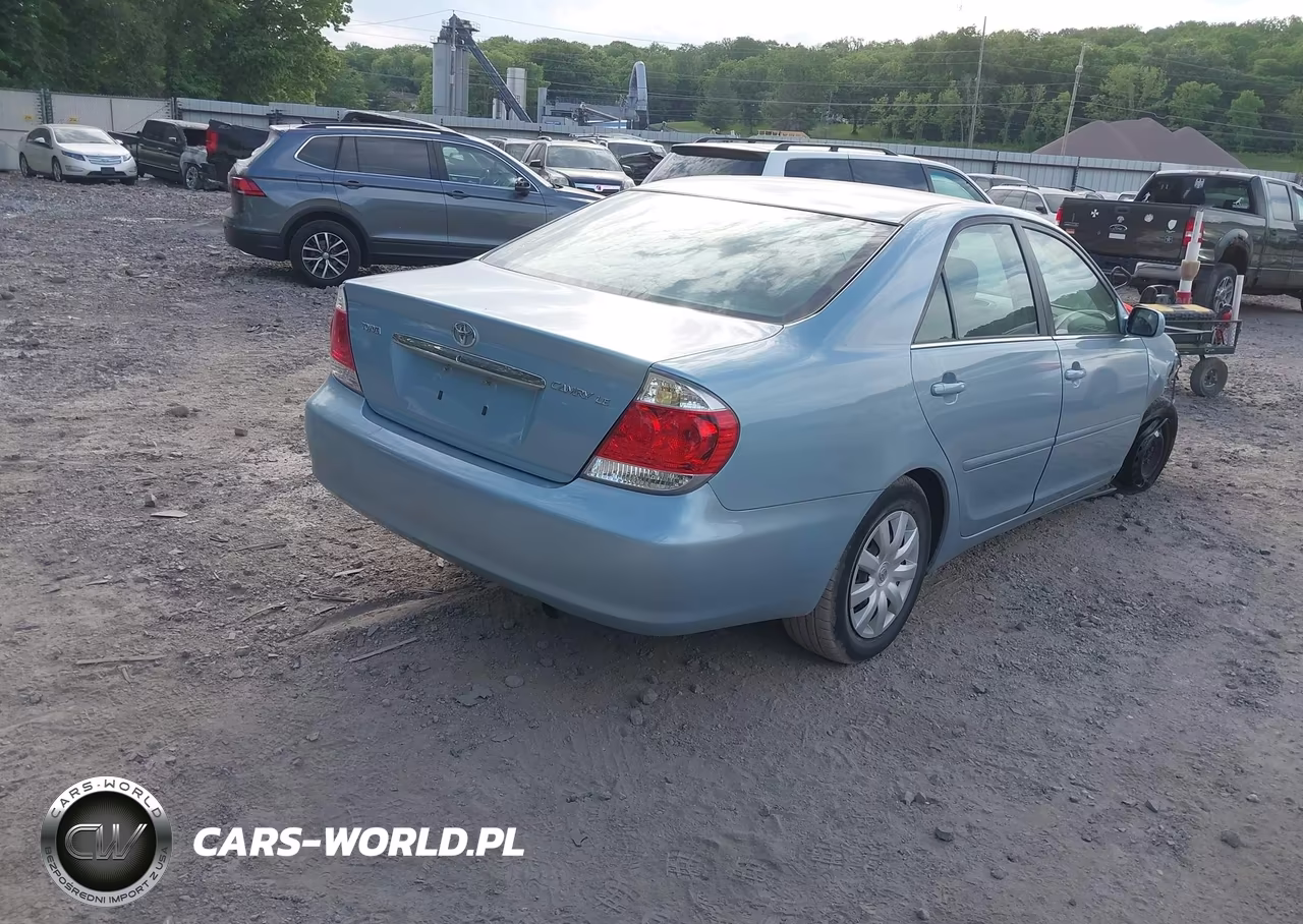 2006 Toyota Camry Le VIN:4T1BE32K76U667946 - 4