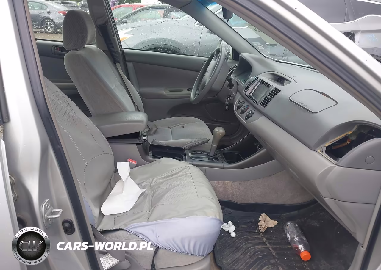 2002 Toyota Camry Le VIN:4T1BE32KX2U096723 - 5