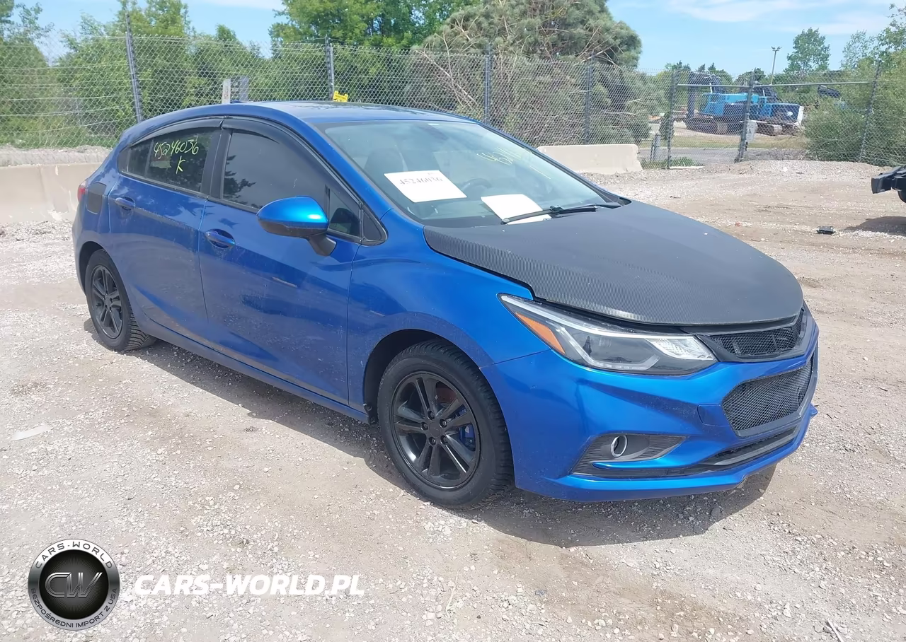 2017 Chevrolet Cruze Lt Auto – zdjęcie 1 z 17
