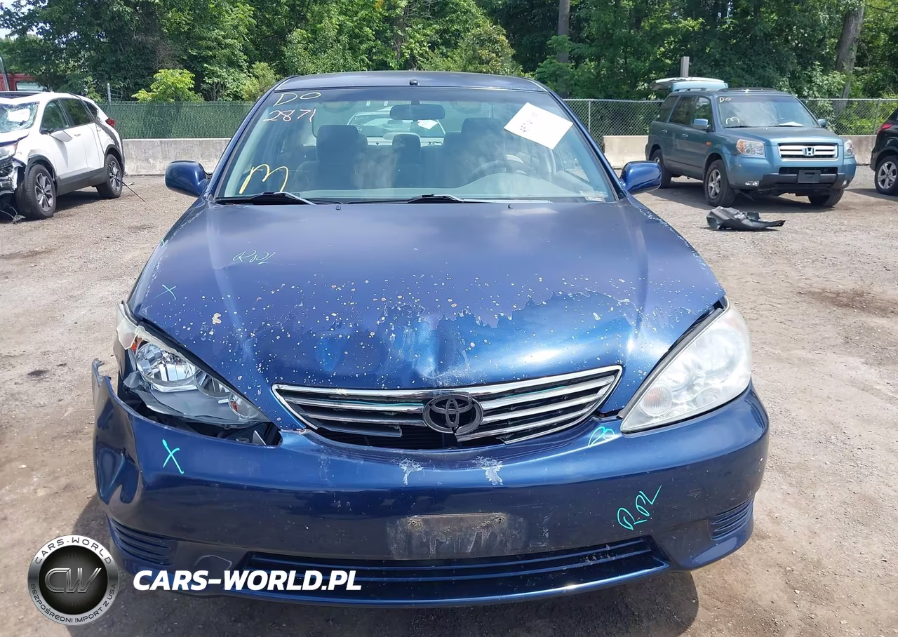 2005 Toyota Camry Le VIN:4T1BE30K85U035006 - 12