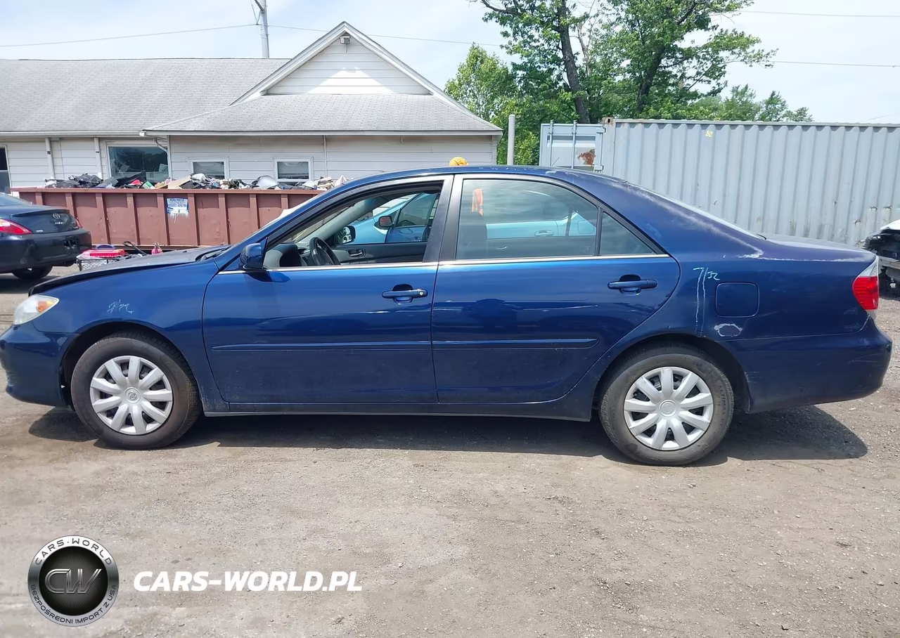 2005 Toyota Camry Le VIN:4T1BE30K85U035006 - 14