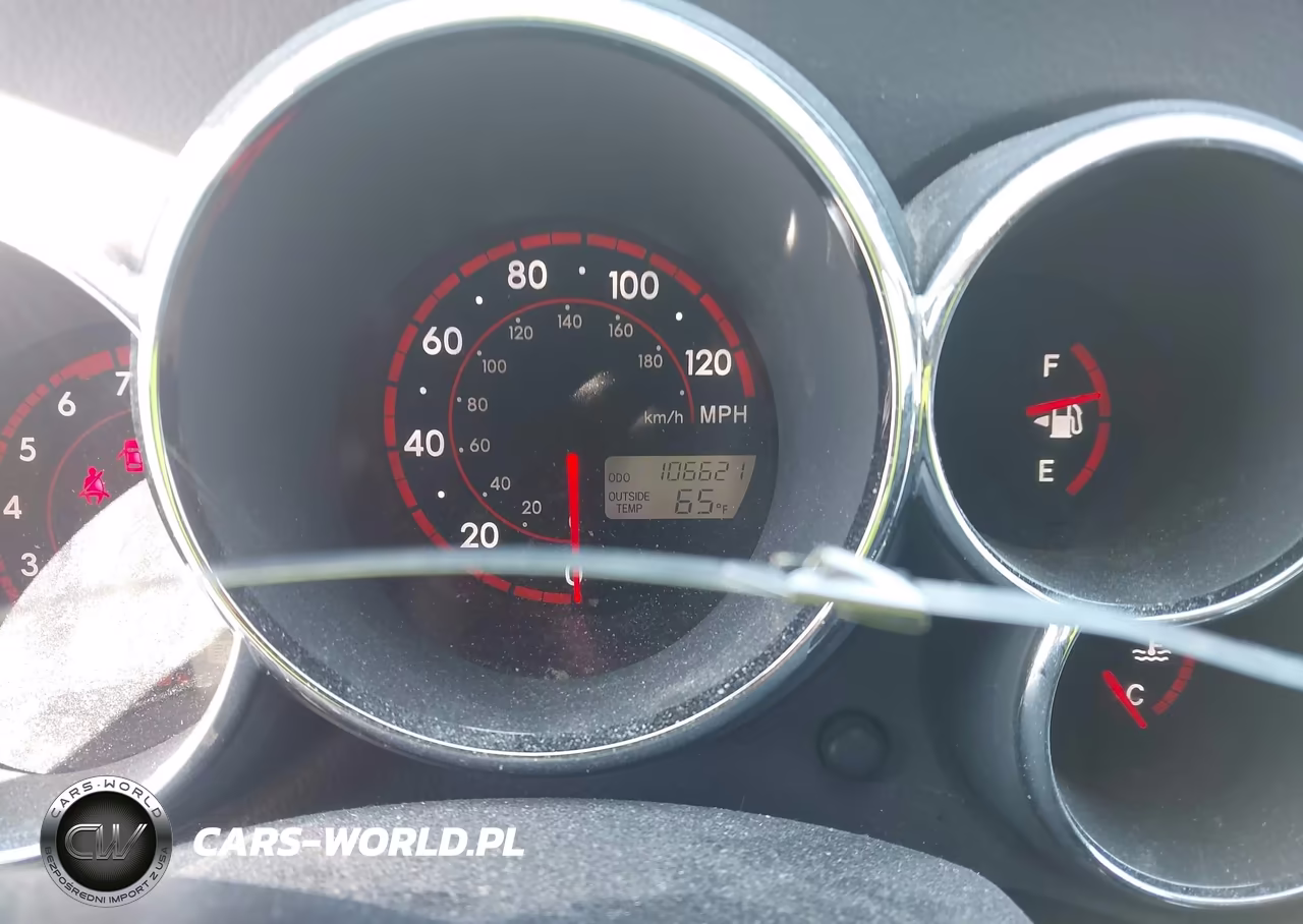2005 Pontiac Vibe VIN:5Y2SL66845Z404552 - 7