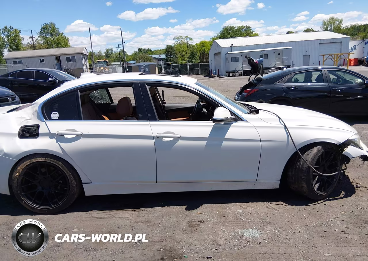 2015 BMW 328I xDrive VIN:WBA3B5C52FF962332 - 13