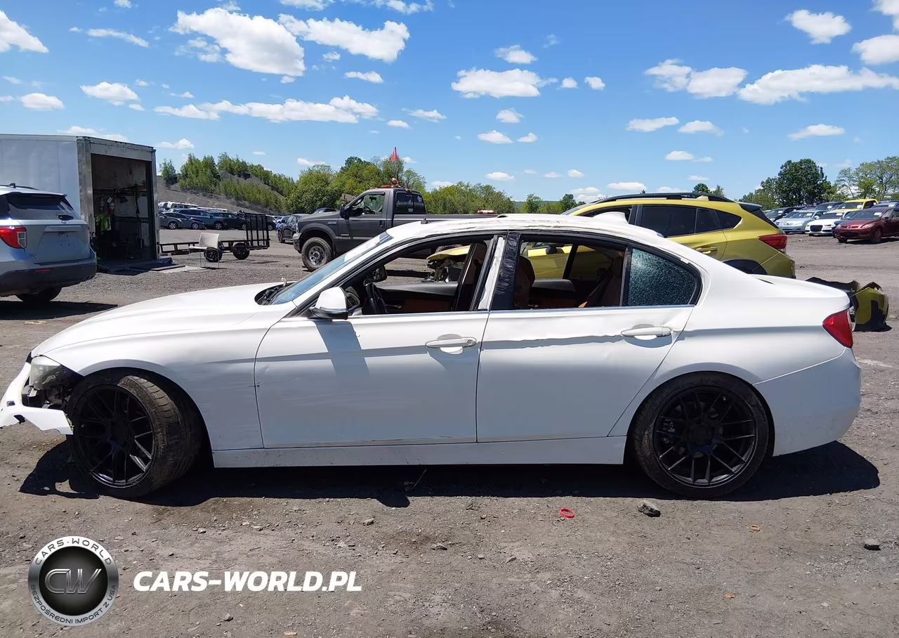 2015 BMW 328I xDrive VIN:WBA3B5C52FF962332 - 14