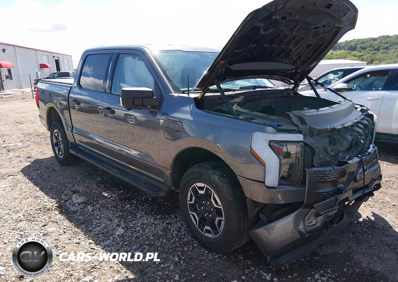 2023 Ford F-150 Lightning Xlt – zdjęcie 1 z 18