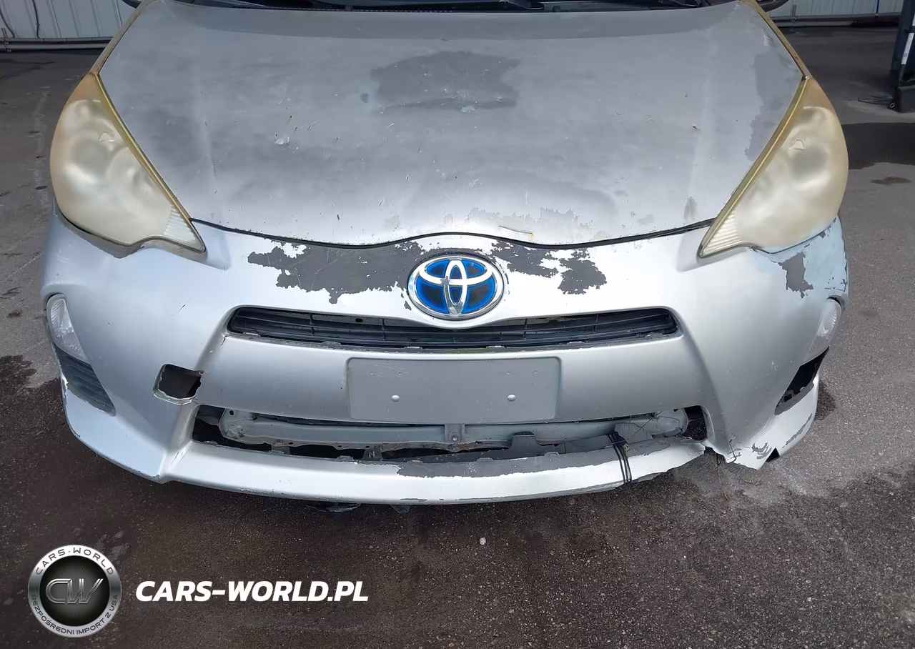 2012 Toyota Prius C One VIN:JTDKDTB37C1512004 - 6