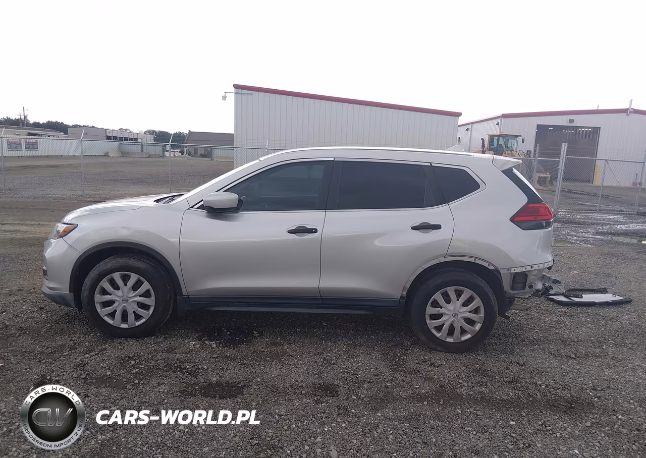 2017 Nissan Rogue S VIN:KNMAT2MT5HP557596 - 15