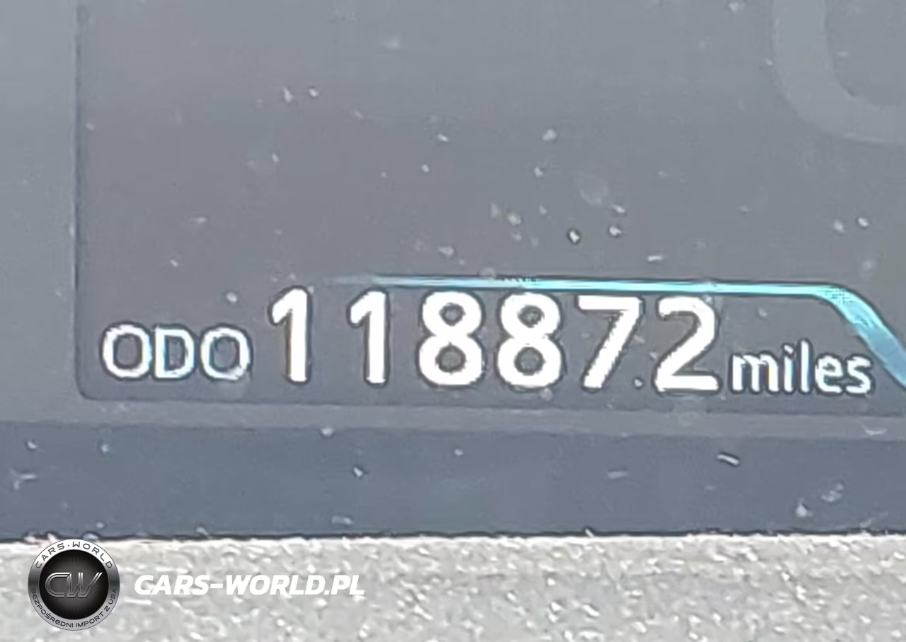 2021 Toyota Prius Le VIN:JTDKAMFU8M3151518 - 15