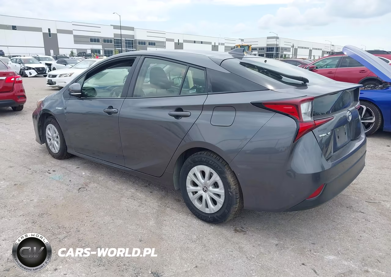 2021 Toyota Prius Le VIN:JTDKAMFU8M3151518 - 3