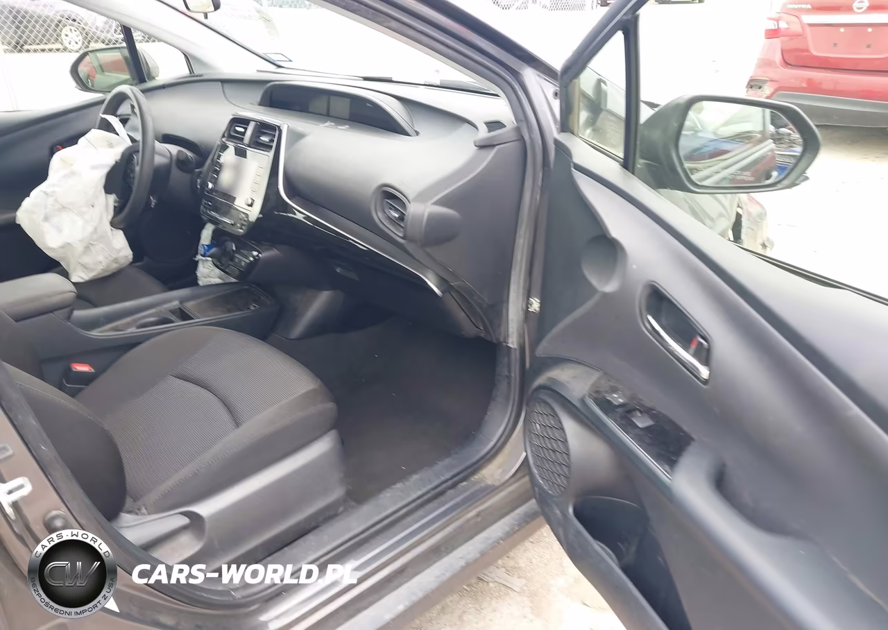 2021 Toyota Prius Le VIN:JTDKAMFU8M3151518 - 5