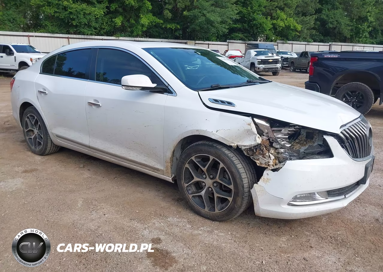 2016 Buick Lacrosse Sport Touring – zdjęcie 1 z 17