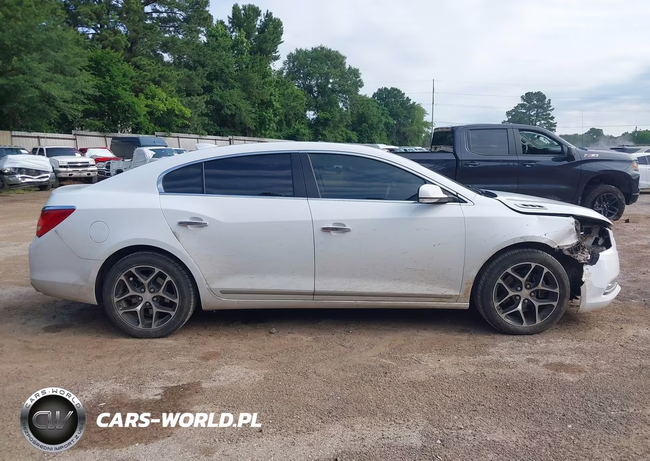 2016 Buick Lacrosse Sport Touring VIN:1G4G45G37GF258700 - 13