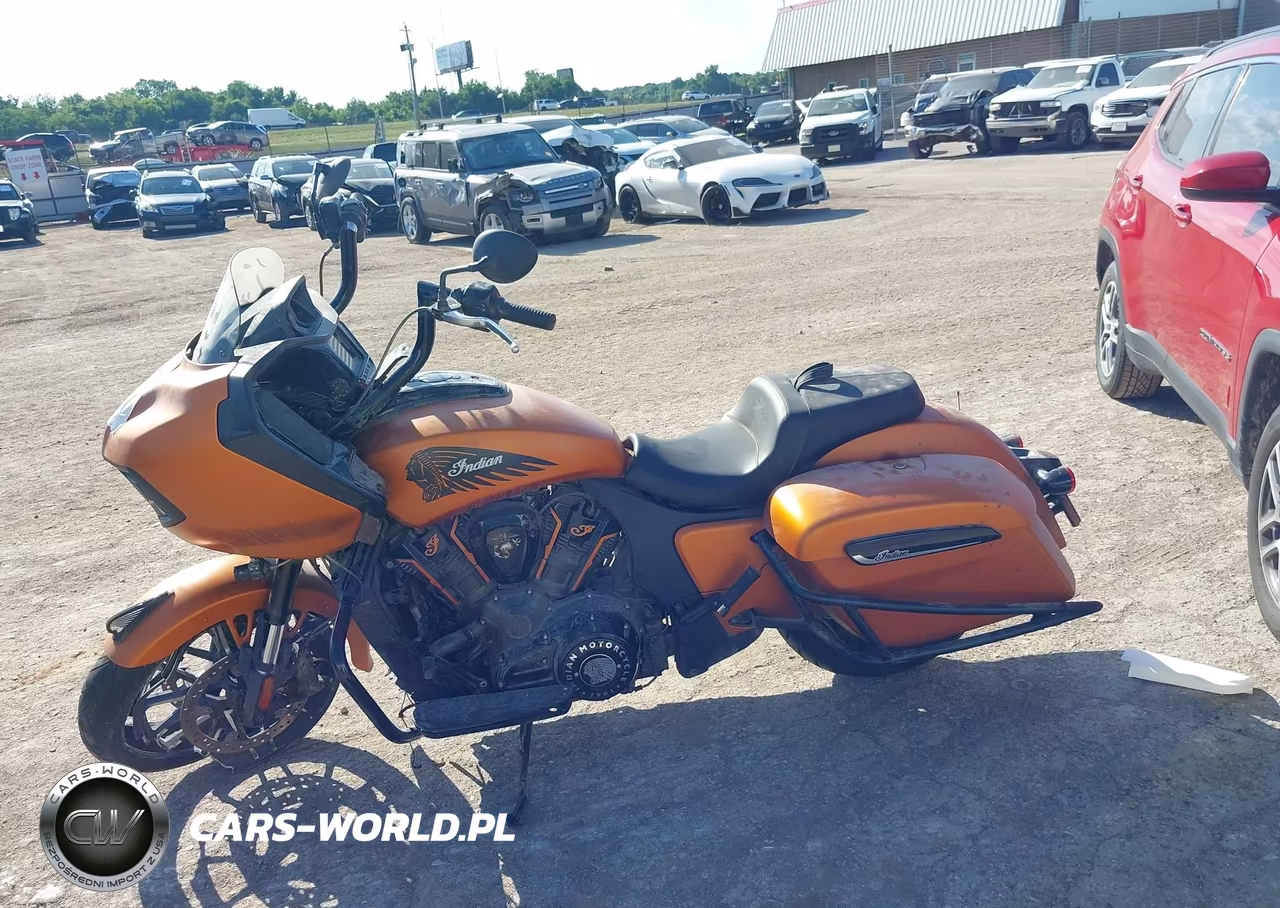 2023 Indian Motorcycle Co. Challenger Dark Horse VIN:56KLCCRR7P3421997 - 12
