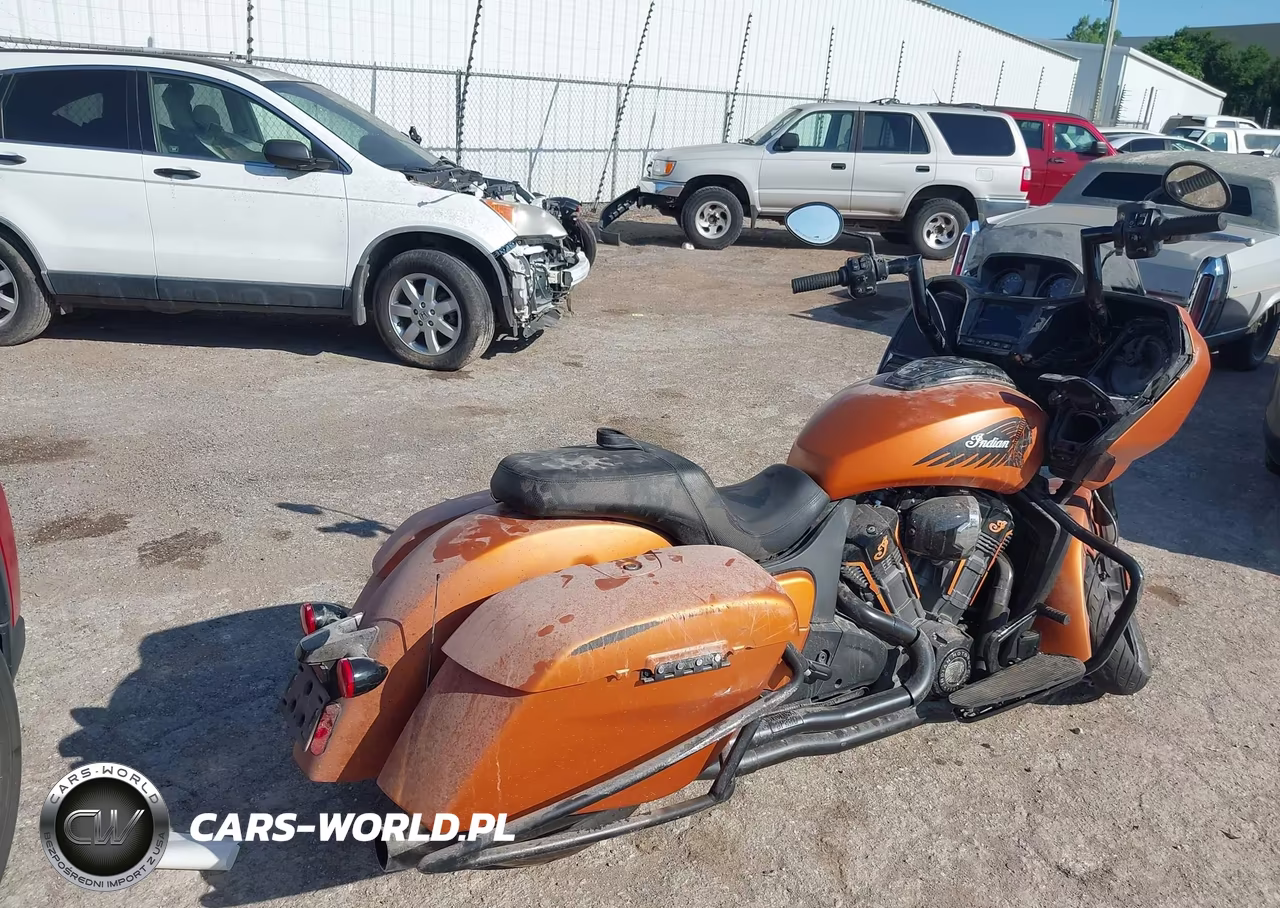 2023 Indian Motorcycle Co. Challenger Dark Horse VIN:56KLCCRR7P3421997 - 4