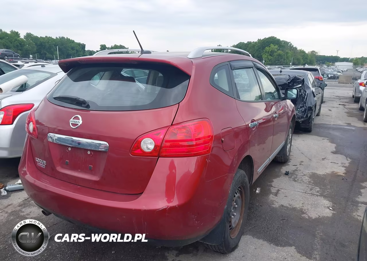 2015 Nissan Rogue Select S VIN:JN8AS5MT8FW664119 - 4