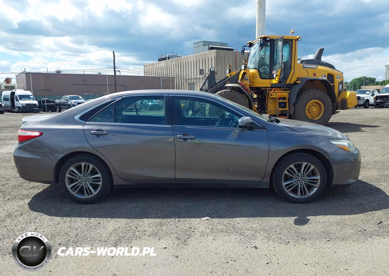 2017 Toyota Camry Se VIN:4T1BF1FKXHU685386 - 13