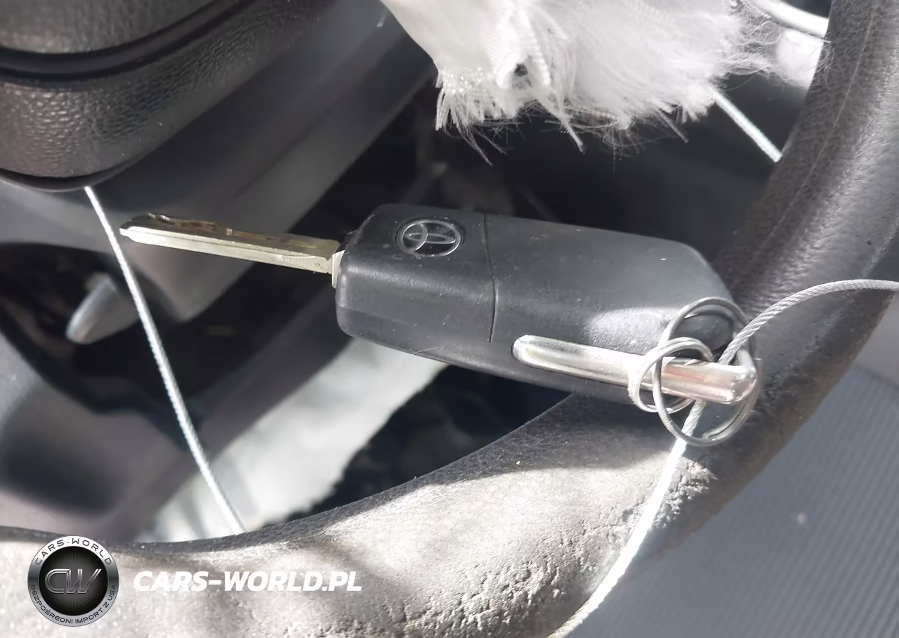 2020 Toyota Rav4 Hybrid Le VIN:2T3LWRFV5LW058298 - 11