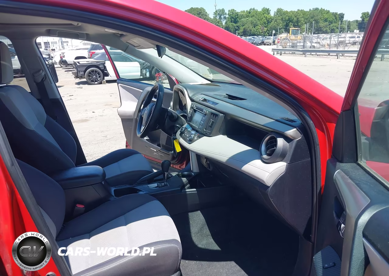 2015 Toyota Rav4 Xle VIN:2T3RFREV1FW376368 - 5