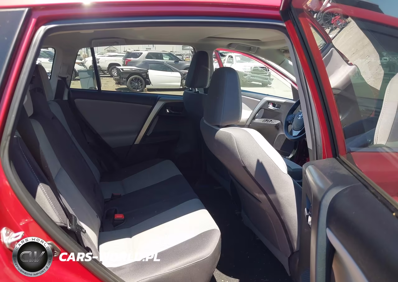 2015 Toyota Rav4 Xle VIN:2T3RFREV1FW376368 - 8