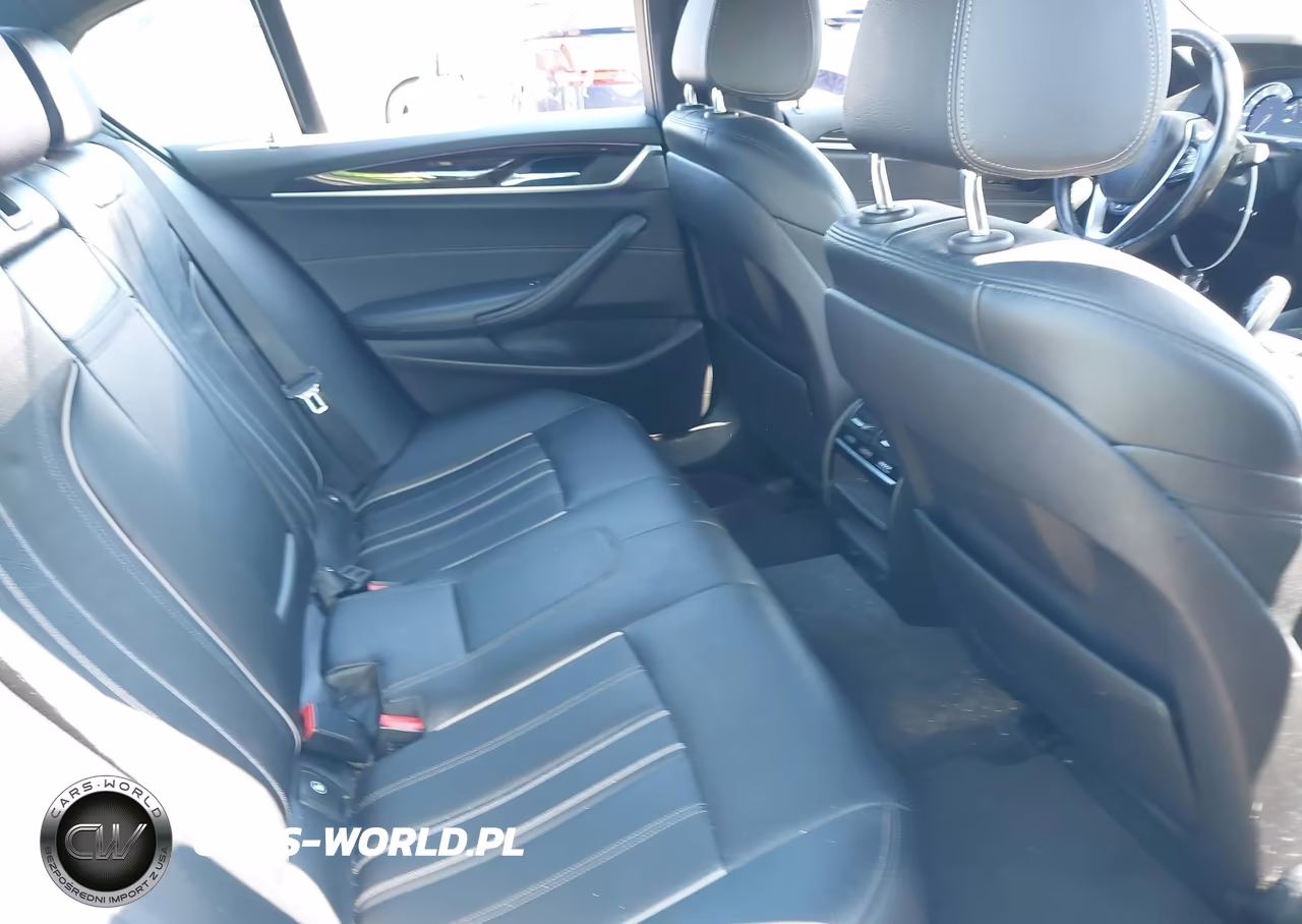 2018 BMW 530I xDrive VIN:WBAJA7C52JG909414 - 8