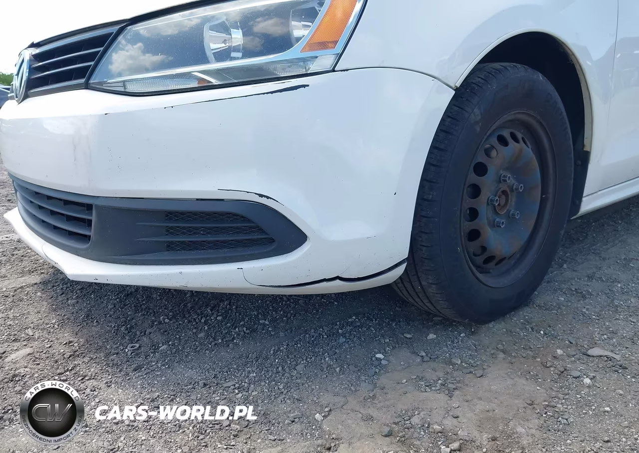 2011 Volkswagen Jetta 2.0L Base-2.0L S VIN:3VW2K7AJ1BM390669 - 12
