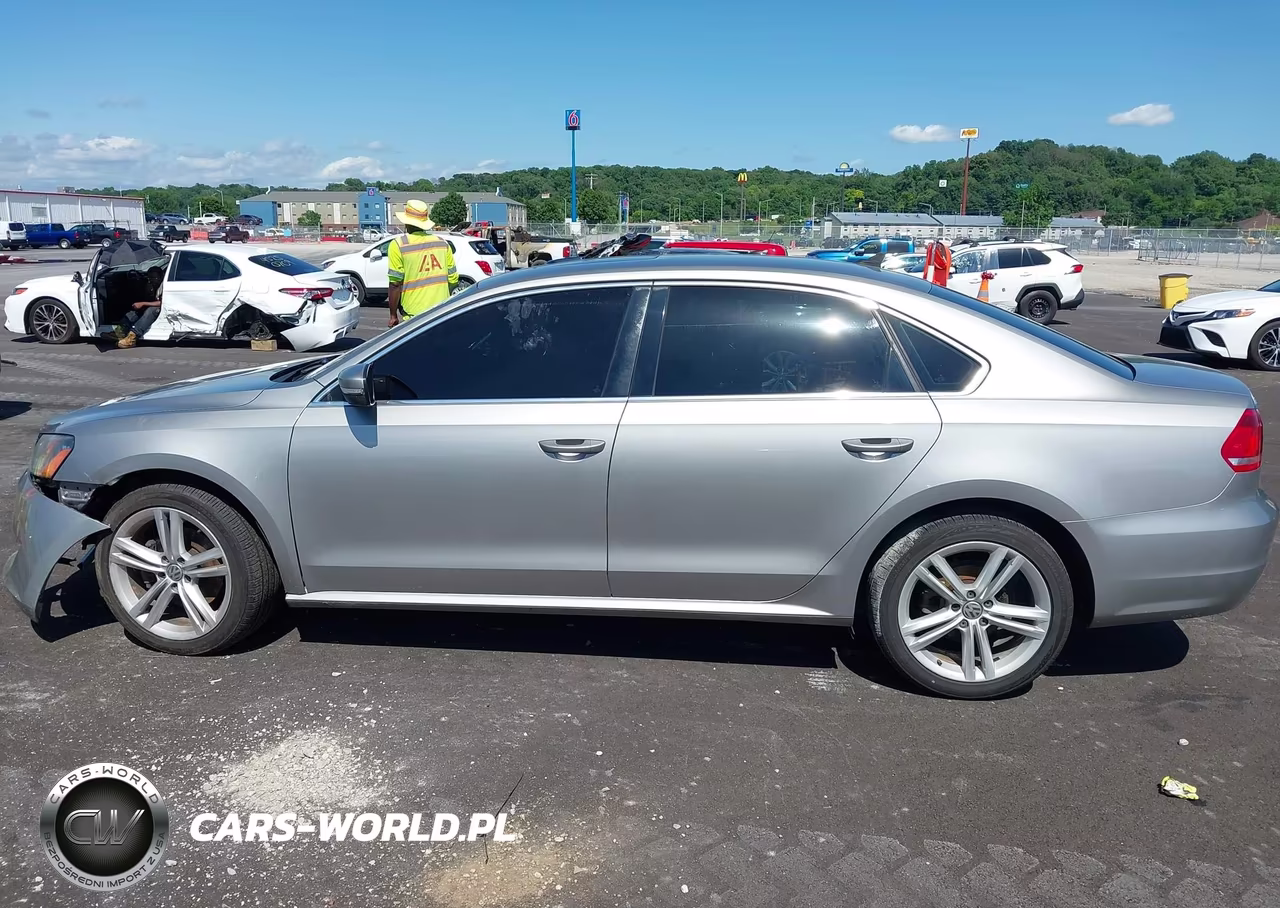 2014 Volkswagen Passat 2.0L Tdi Se VIN:1VWBN7A37EC051087 - 14