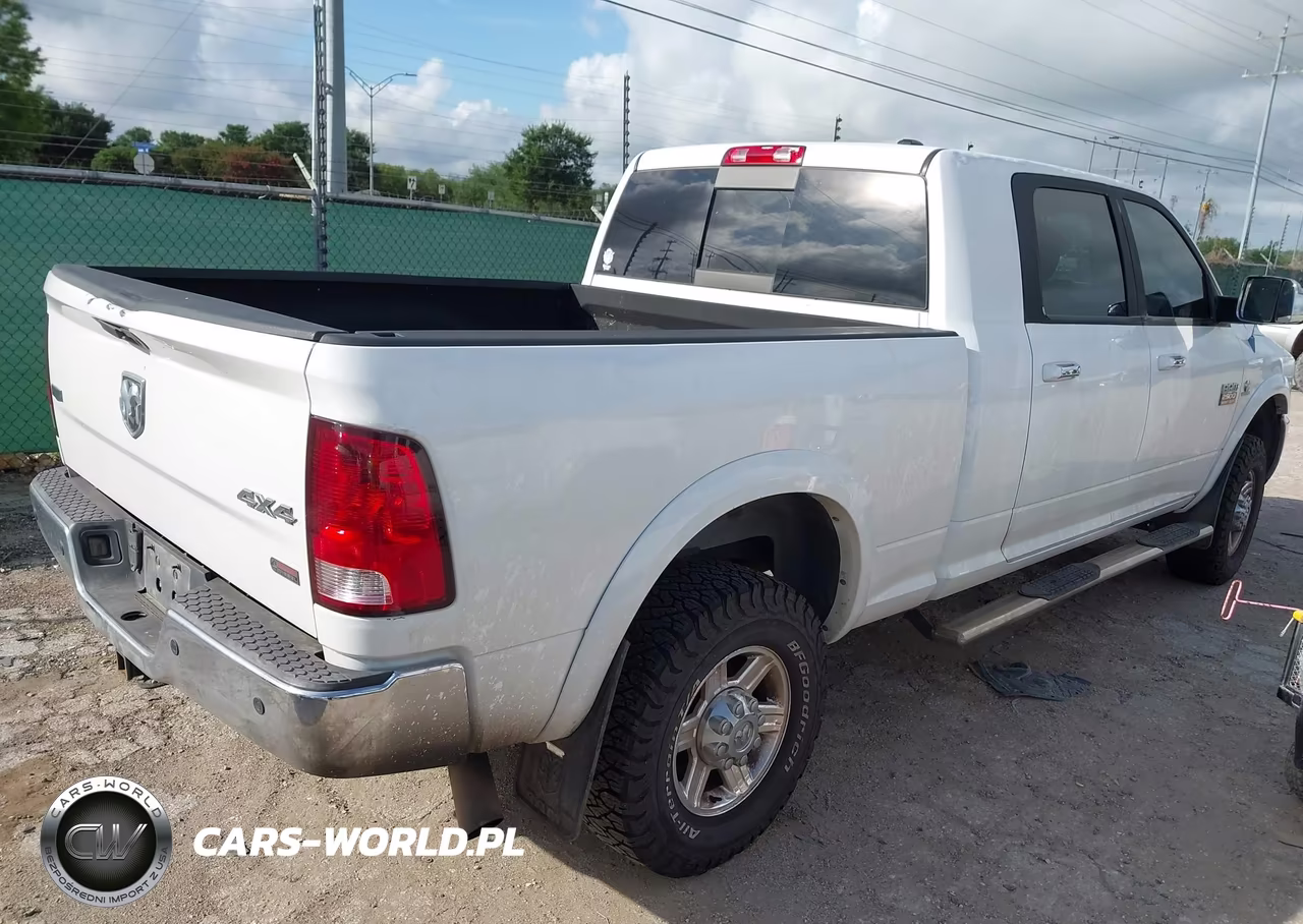 2012 Ram 2500 Laramie VIN:3C6UD5NL2CG316108 - 4
