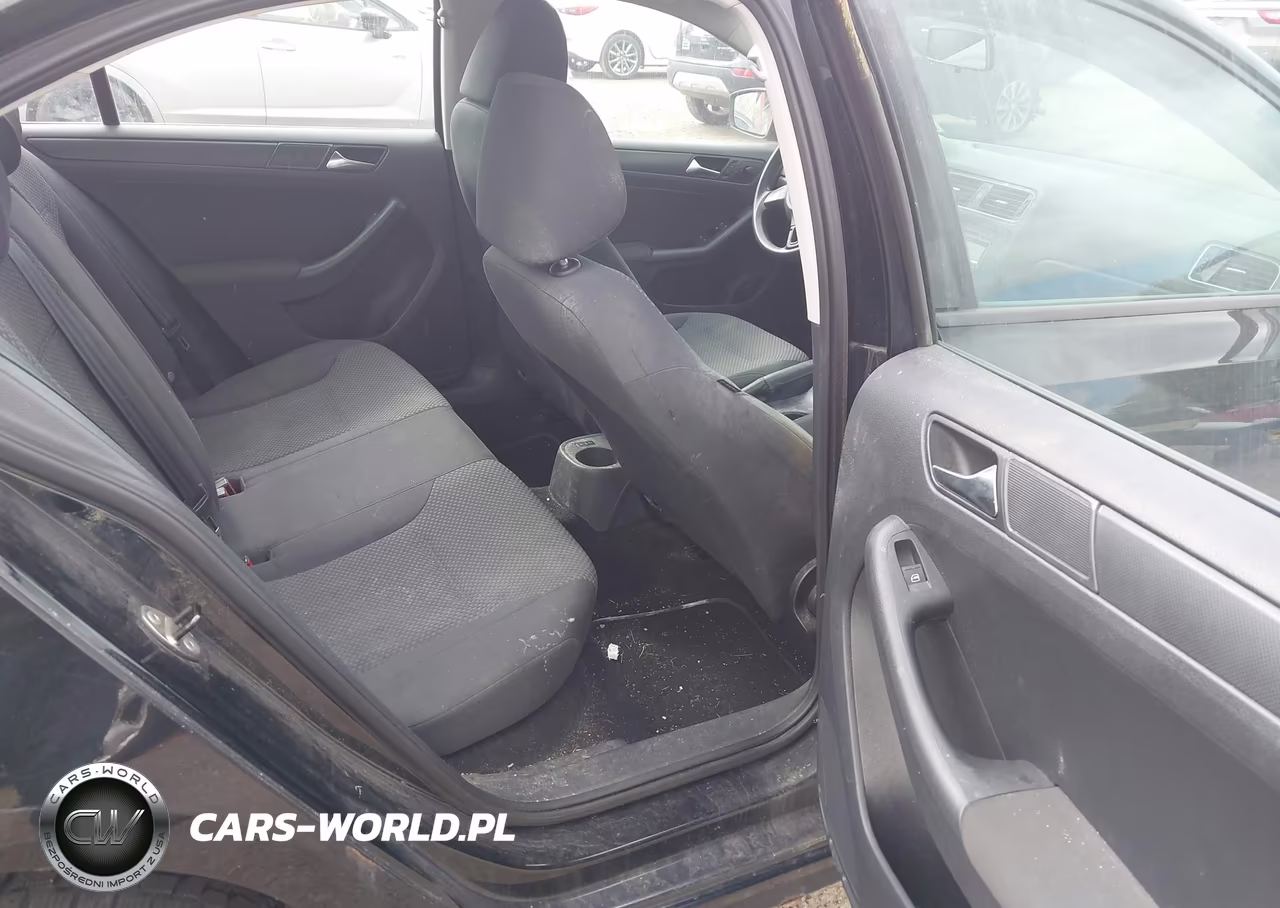 2011 Volkswagen Jetta 2.0L S VIN:3VW2K7AJ4BM371856 - 8