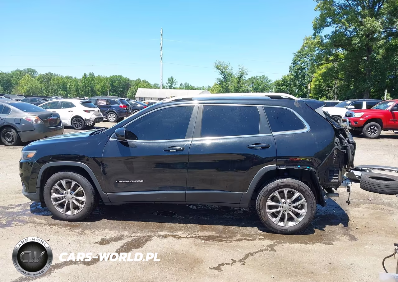2019 Jeep Cherokee Latitude Plus Fwd VIN:1C4PJLLX8KD129654 - 15