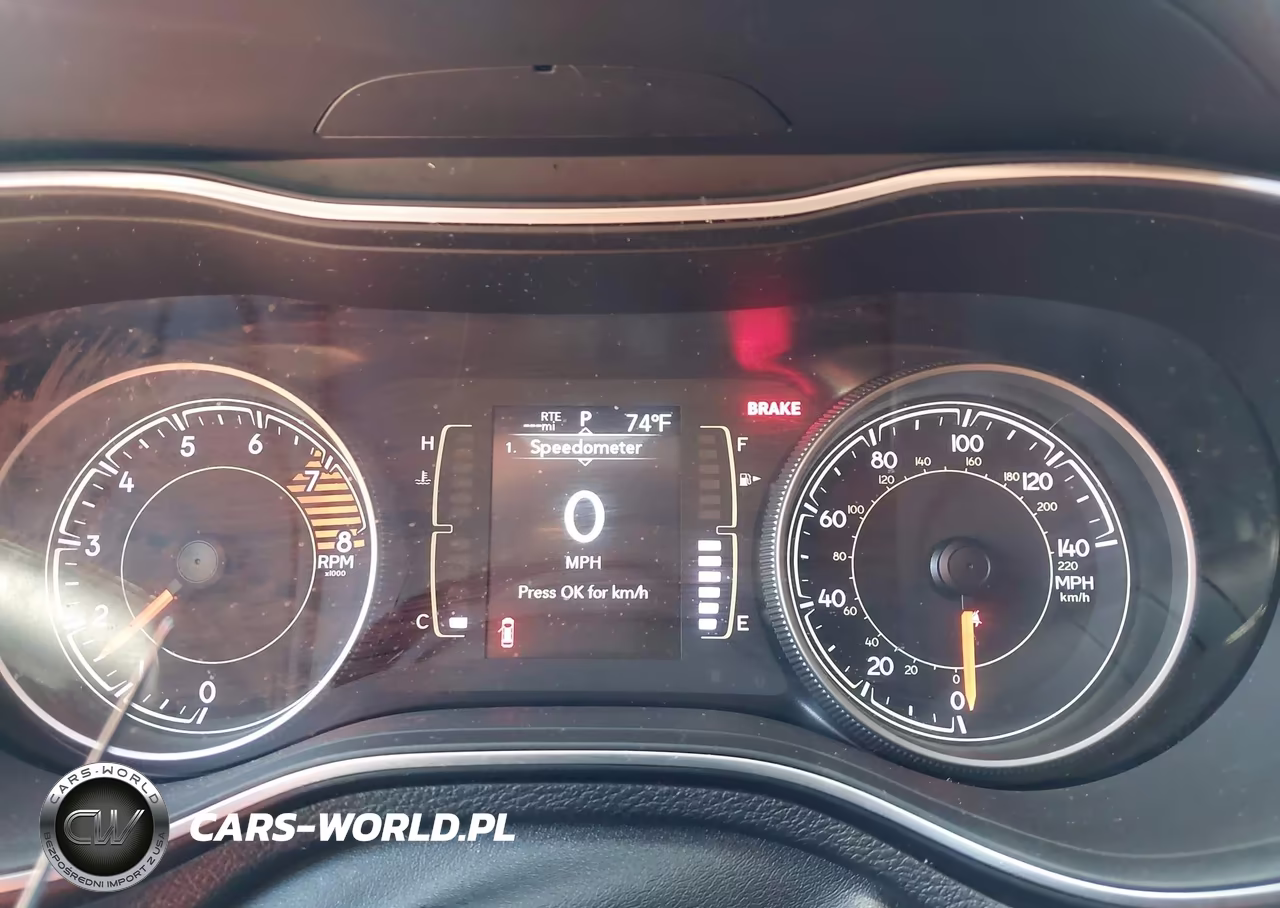 2019 Jeep Cherokee Latitude Plus Fwd VIN:1C4PJLLX8KD129654 - 7