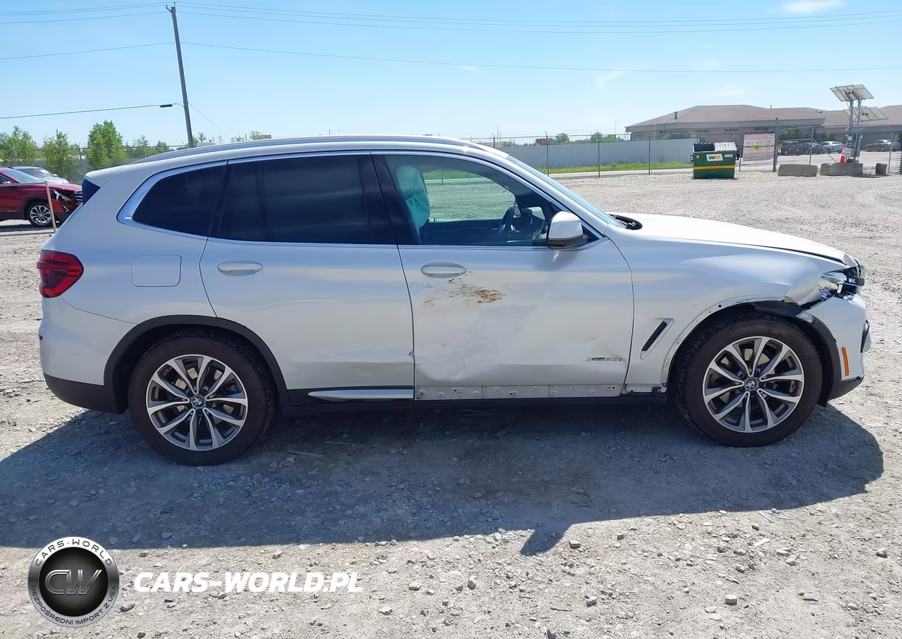 2018 BMW X3 xDrive30I VIN:5UXTR9C50JLD66413 - 14