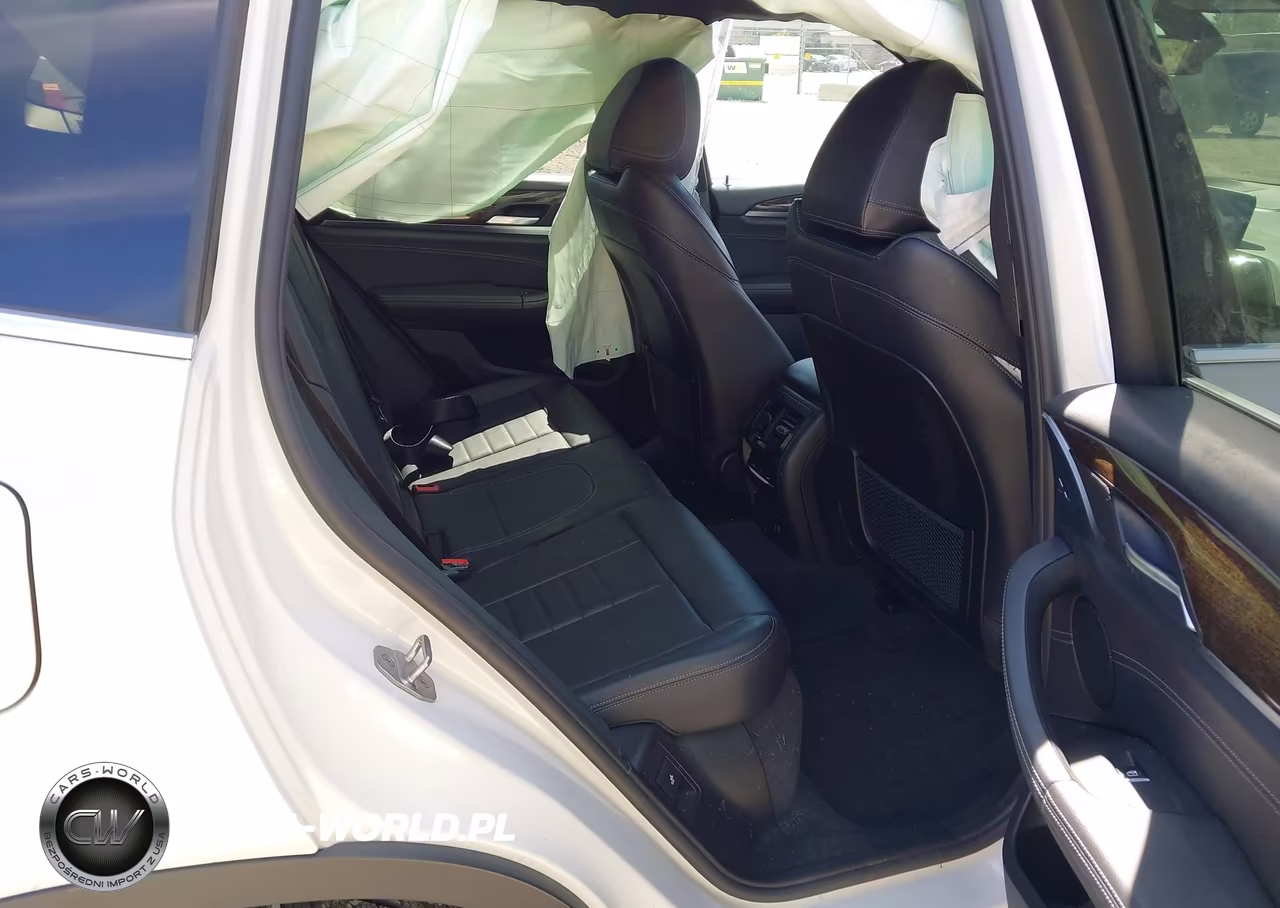 2018 BMW X3 xDrive30I VIN:5UXTR9C50JLD66413 - 8