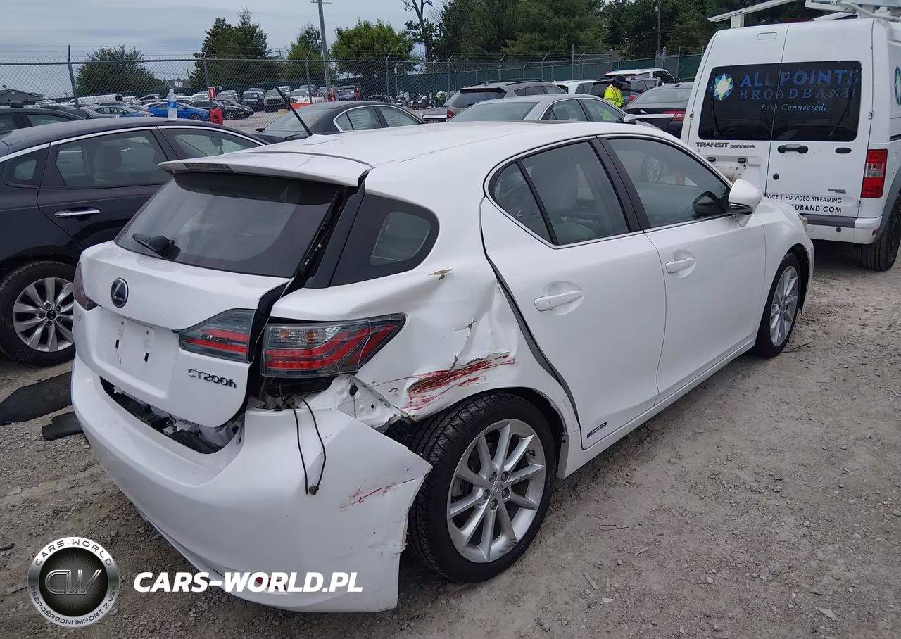 2011 Lexus Ct 200H Premium VIN:JTHKD5BHXB2027726 - 4