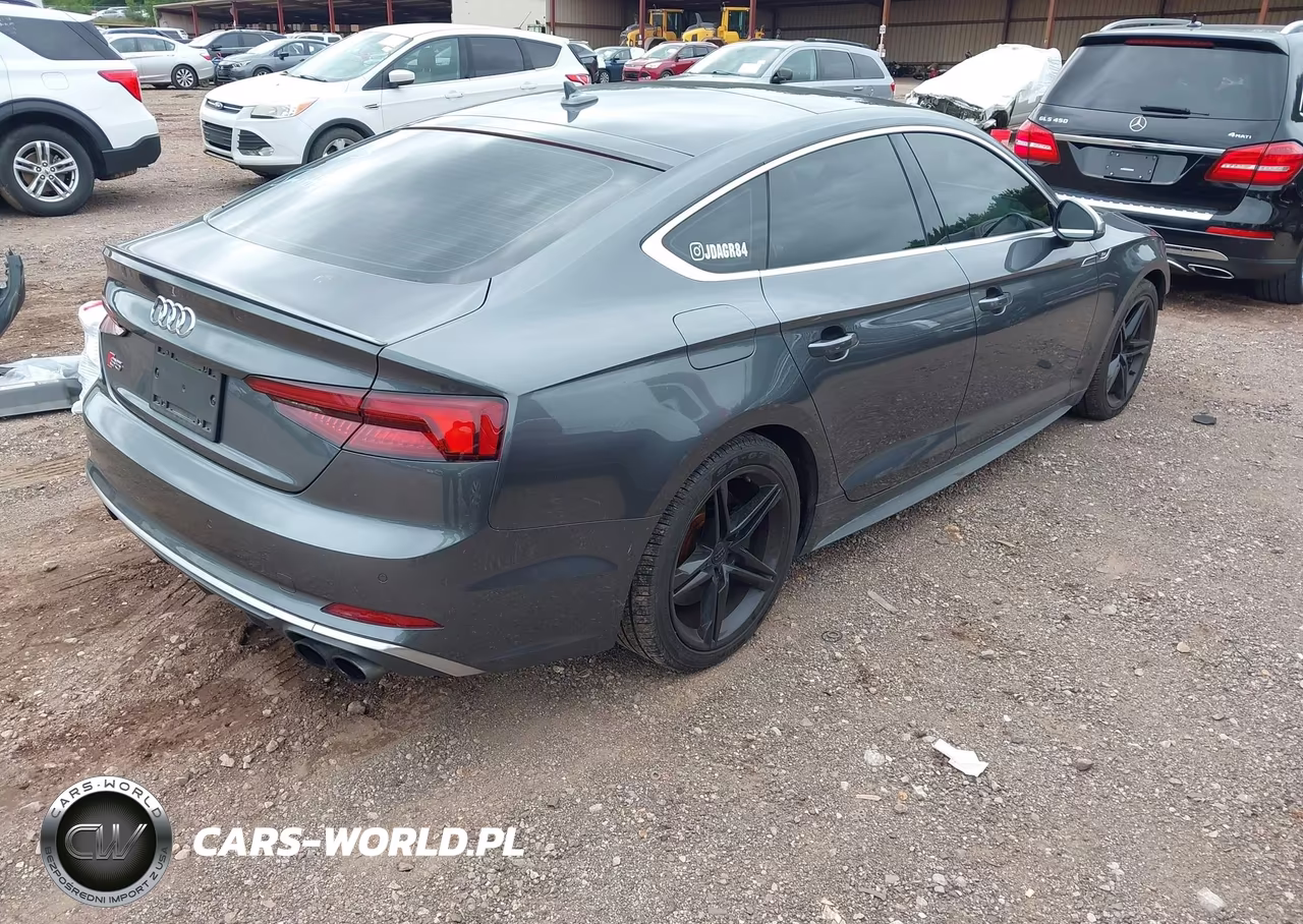 2018 Audi S5 3.0T Premium Plus VIN:WAUB4CF52JA073929 - 4
