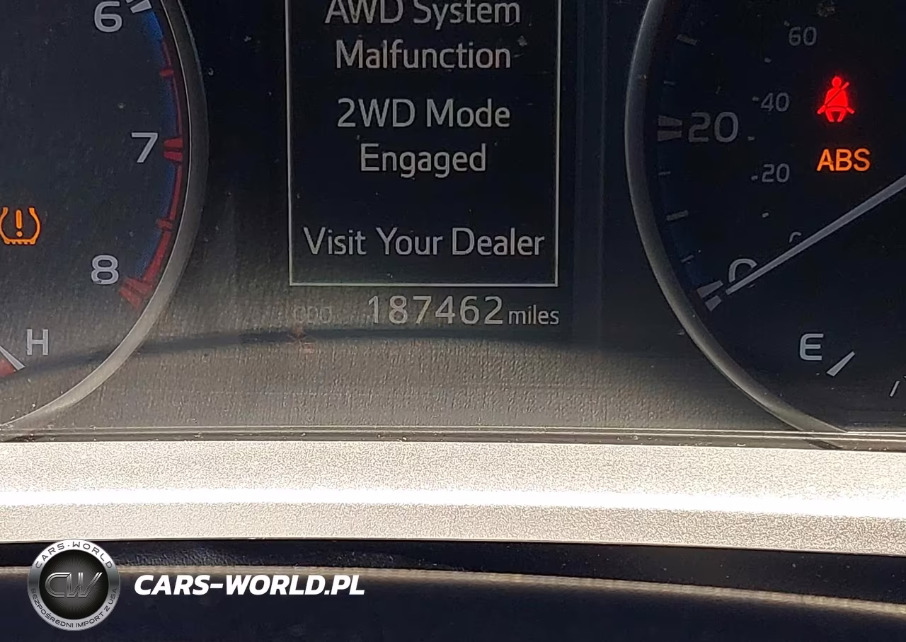 2018 Toyota Rav4 Le VIN:JTMBFREV7JJ187393 - 16