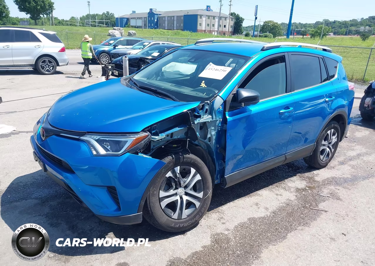 2018 Toyota Rav4 Le VIN:JTMBFREV7JJ187393 - 2