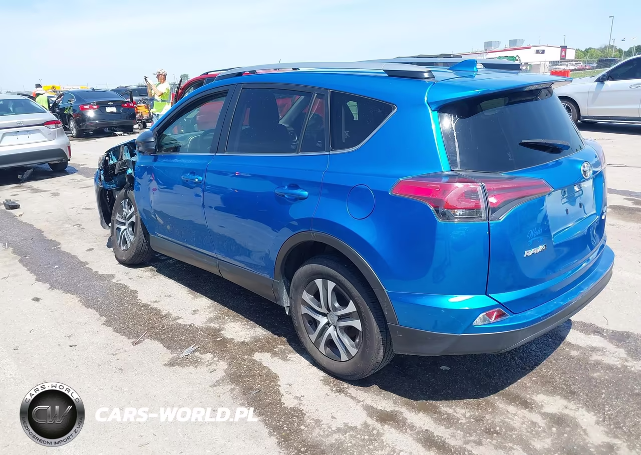 2018 Toyota Rav4 Le VIN:JTMBFREV7JJ187393 - 3