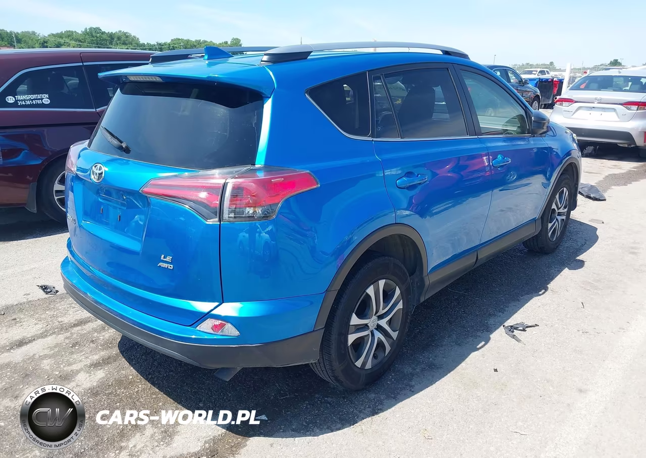 2018 Toyota Rav4 Le VIN:JTMBFREV7JJ187393 - 4