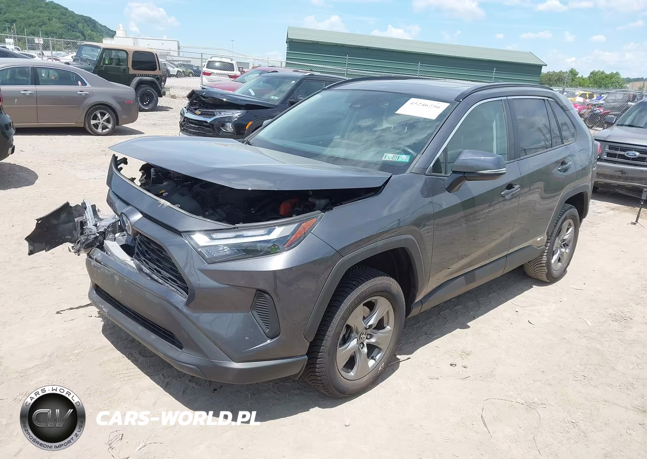 2024 Toyota Rav4 Hybrid Xle VIN:2T3RWRFV3RW200165 - 2