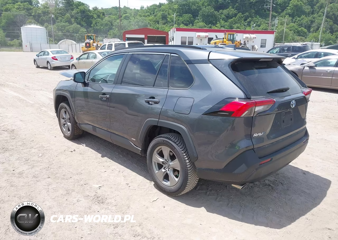 2024 Toyota Rav4 Hybrid Xle VIN:2T3RWRFV3RW200165 - 3