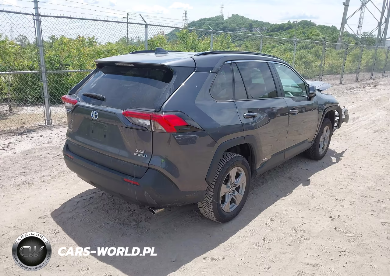 2024 Toyota Rav4 Hybrid Xle VIN:2T3RWRFV3RW200165 - 4