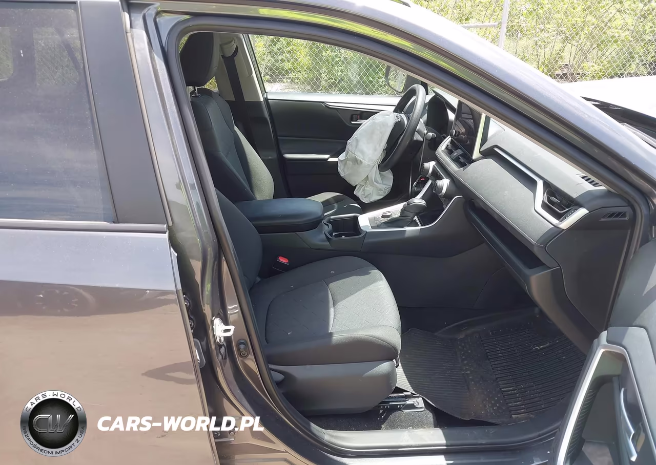2024 Toyota Rav4 Hybrid Xle VIN:2T3RWRFV3RW200165 - 5