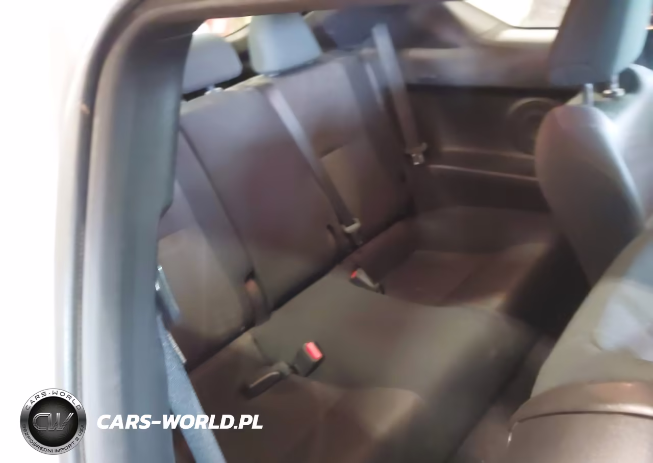 2011 Scion Tc VIN:JTKJF5C72B3015621 - 8
